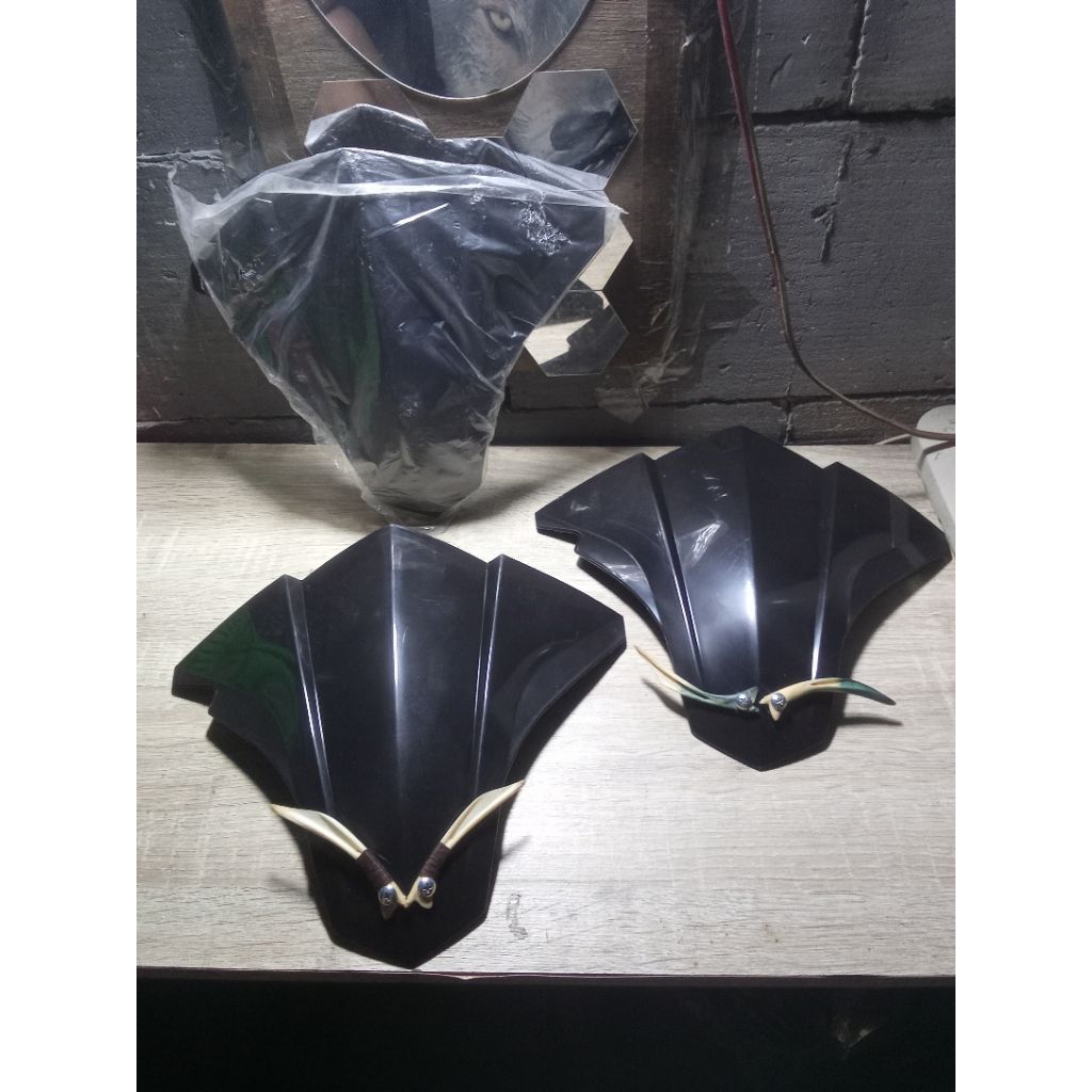 Visor Vario 110 fi/karbu