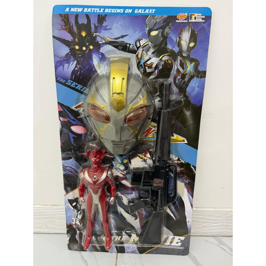 1 set ultraman action figure/ topeng/ senjata/ panah/ pedang