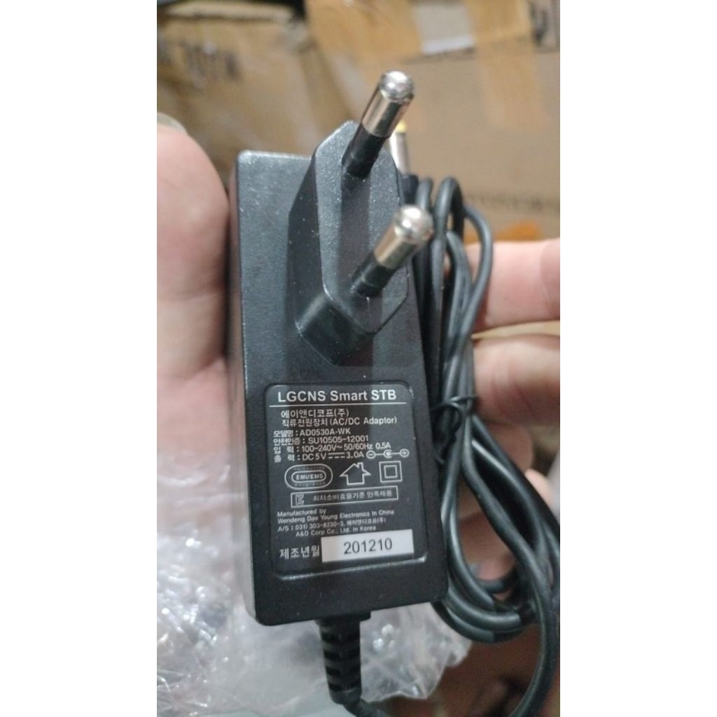 Adaptor LG 3 Amper 5 Volt, 3A 5V.