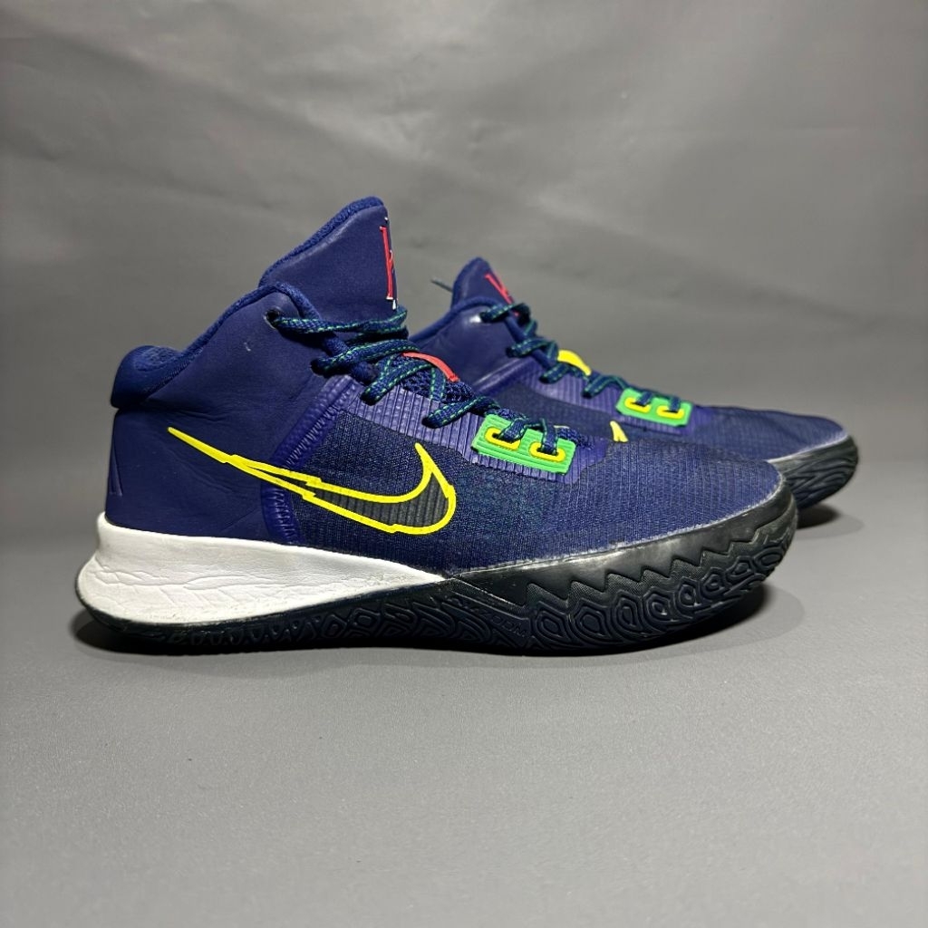 sepatu voli basket second nike kyrie flytrap 4 size 39