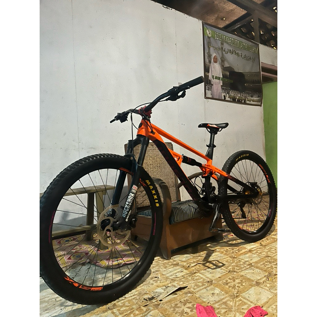 sepeda polygon siskiu d5 orange 2020 upgrade