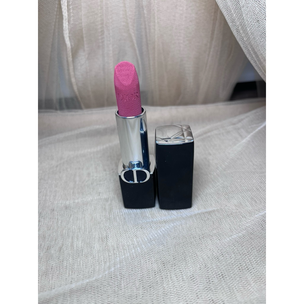 Preloved MUA ( new ) Christian Dior Rouge Dior Lipstick in the shade 720 Icone Velvet