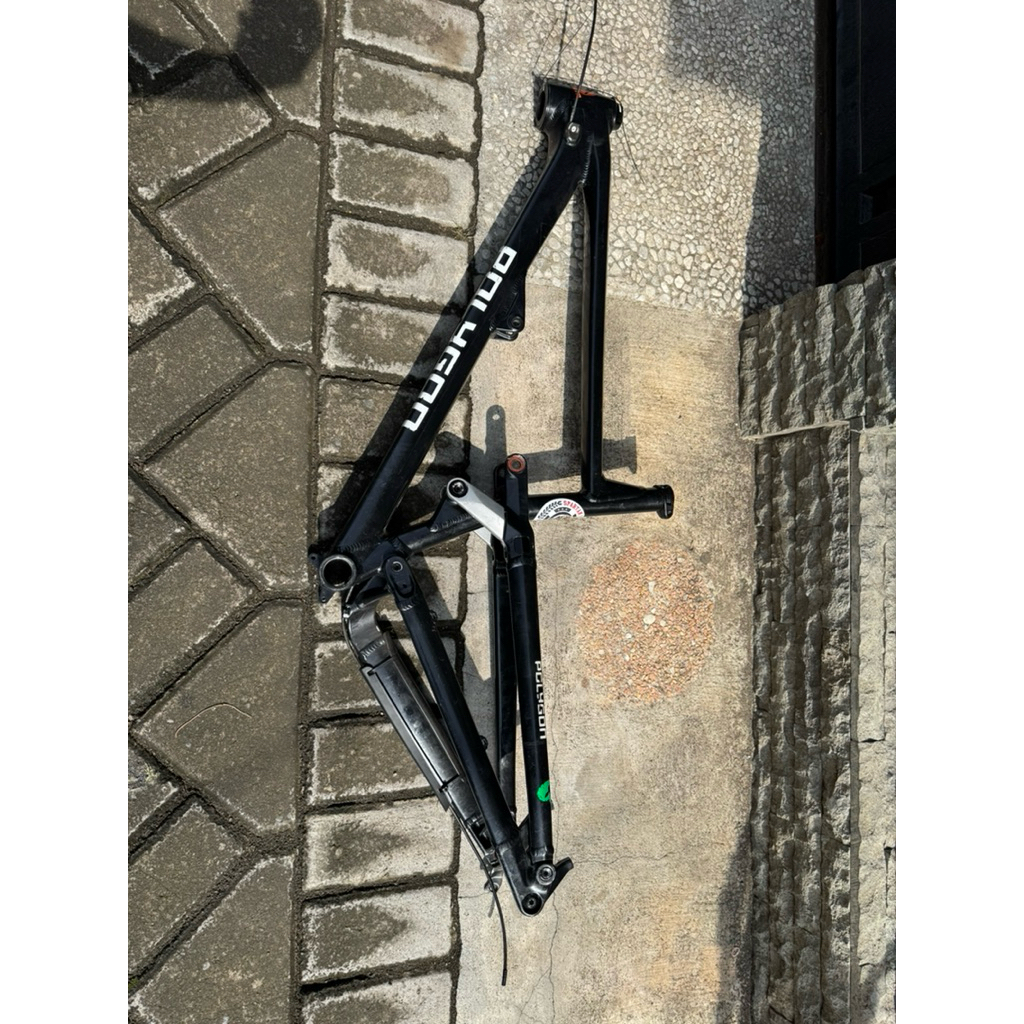 frameset polygon siskiu n9 tnpa rearshock sz L