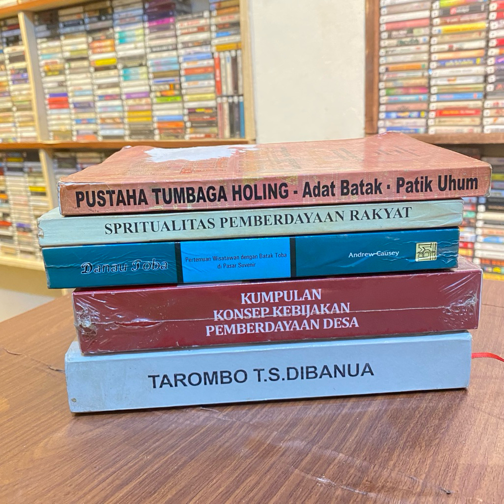 Pustaha Tumbaga Holing – Adat Batak Patik Uhum | Spiritualitas Pemberdayaan Rakyat | Danau Toba: Per