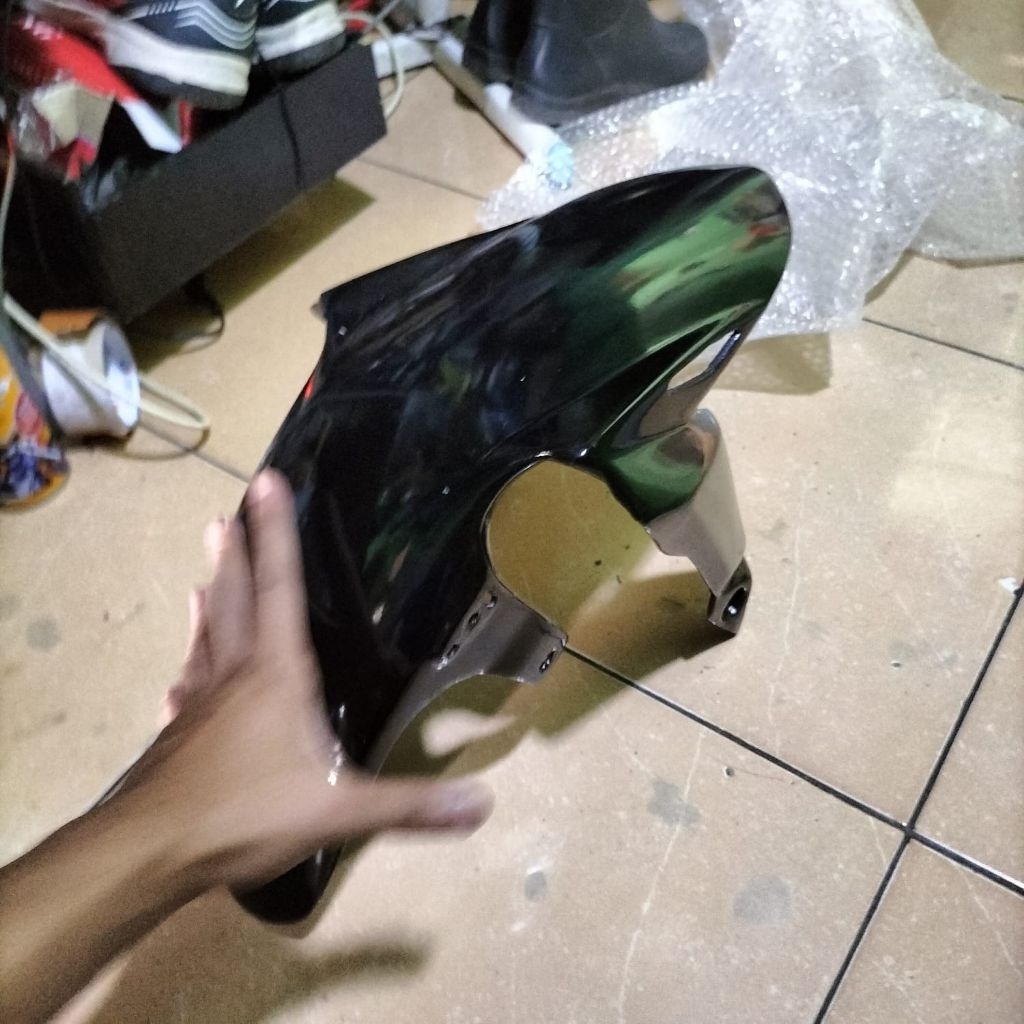 spakbor depan CBR 150R k45r 2021 cb v4 spakbor khusus shock USD hitam kilat