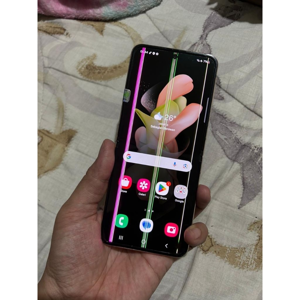 Samsung Z flip 4 8/128GB minus