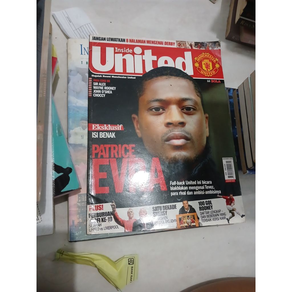 MAJALAH BOLA. Inside United