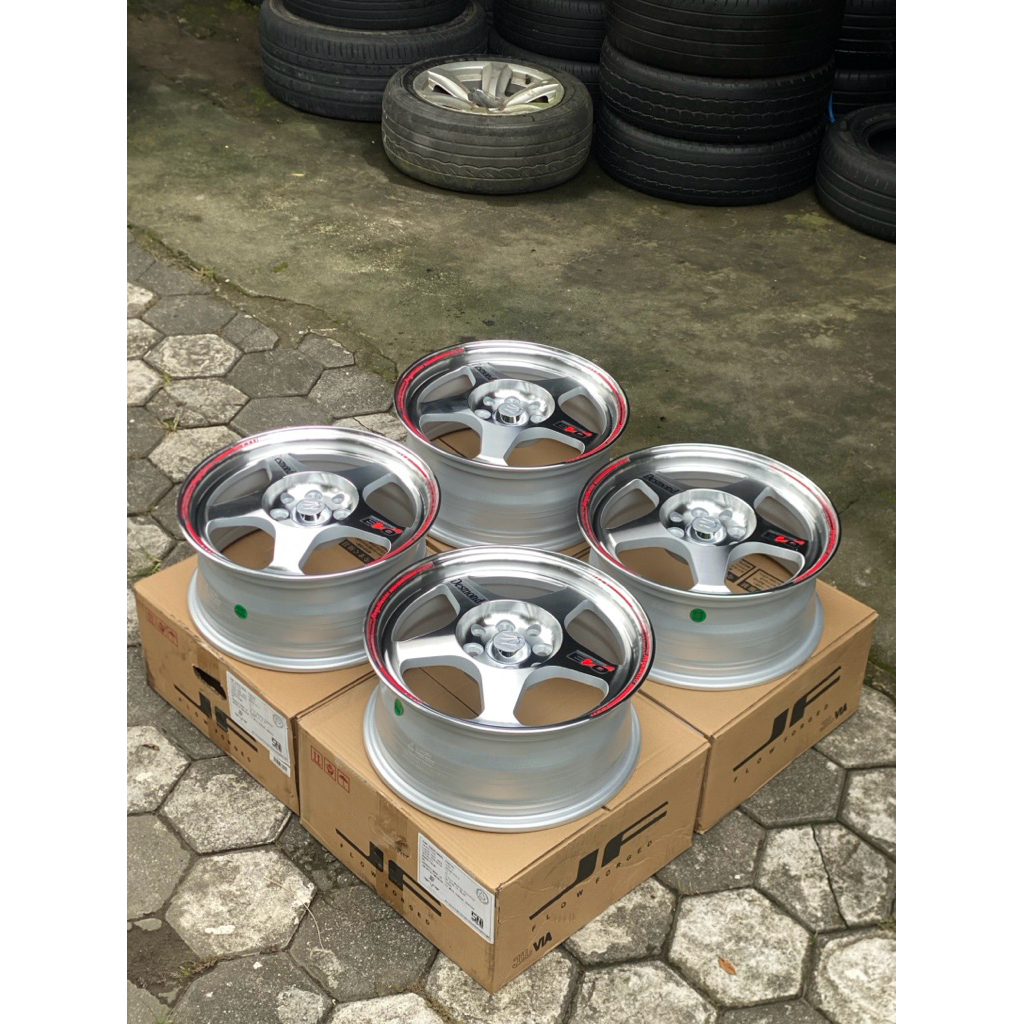 Velg Evo Desmond Spoon ring 15 Silver Polish