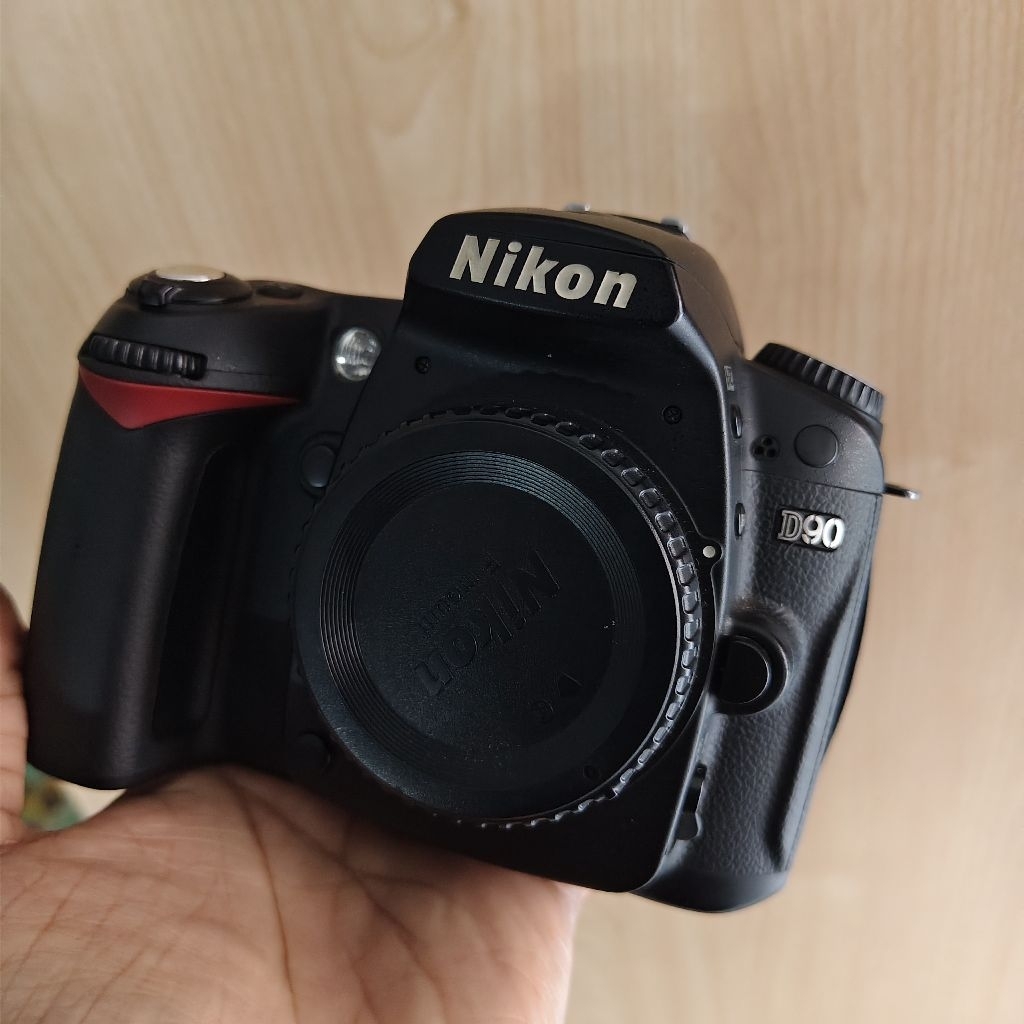 Nikon d90 body only / kamera nikon d90 murah