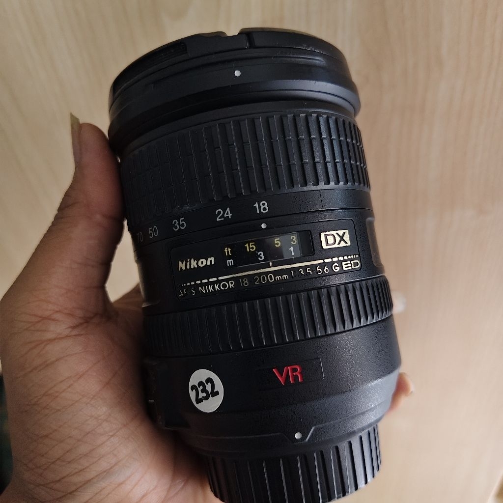 Lensa Nikon afs 18-200mm vr / lensa sapujagat nikon18-200mm