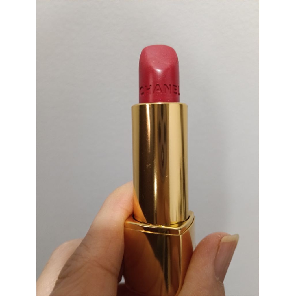 Chanel lipstick (Rouge Allure) new