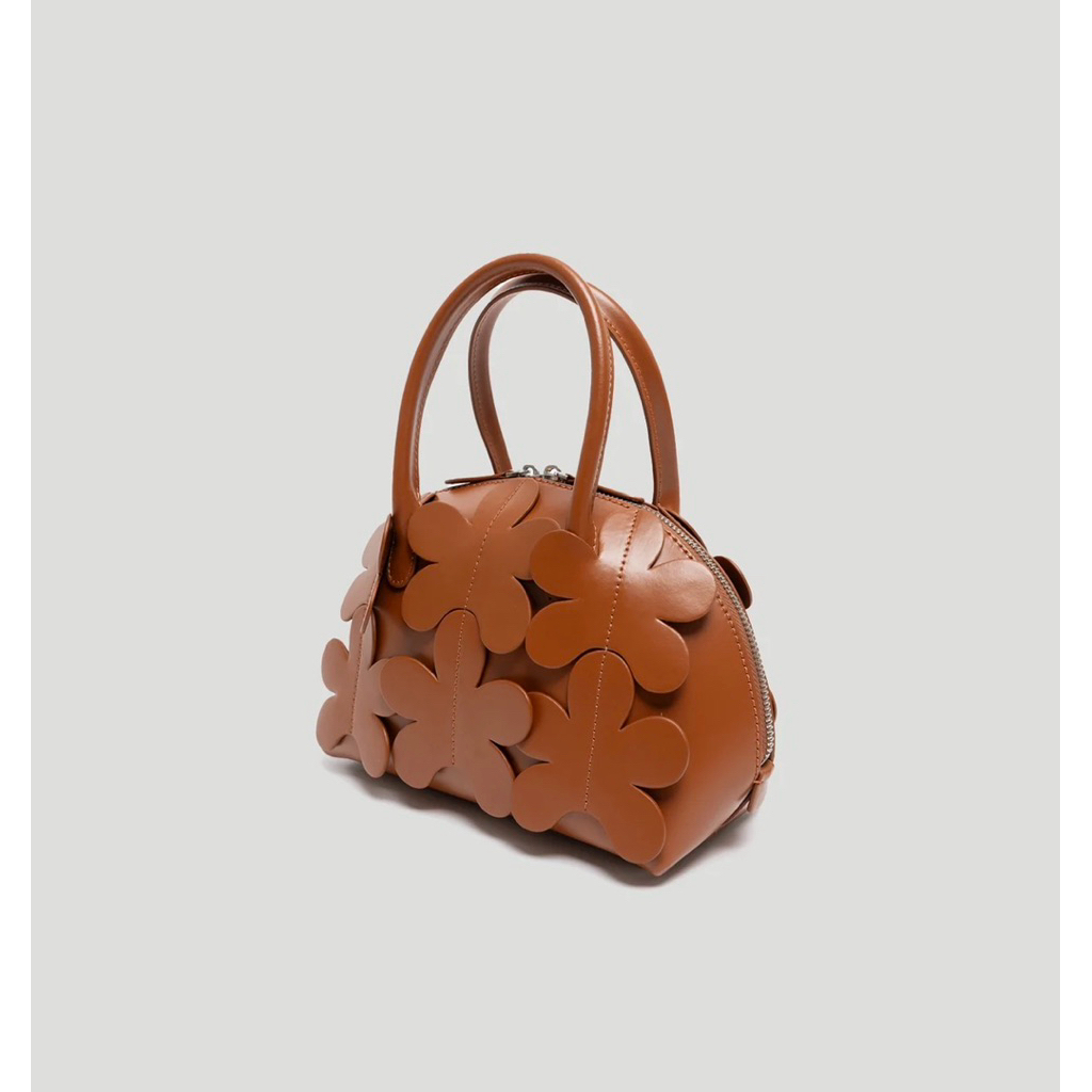 [PRELOVED] PEGGY HARTANTO ZIG BAG IN TAN