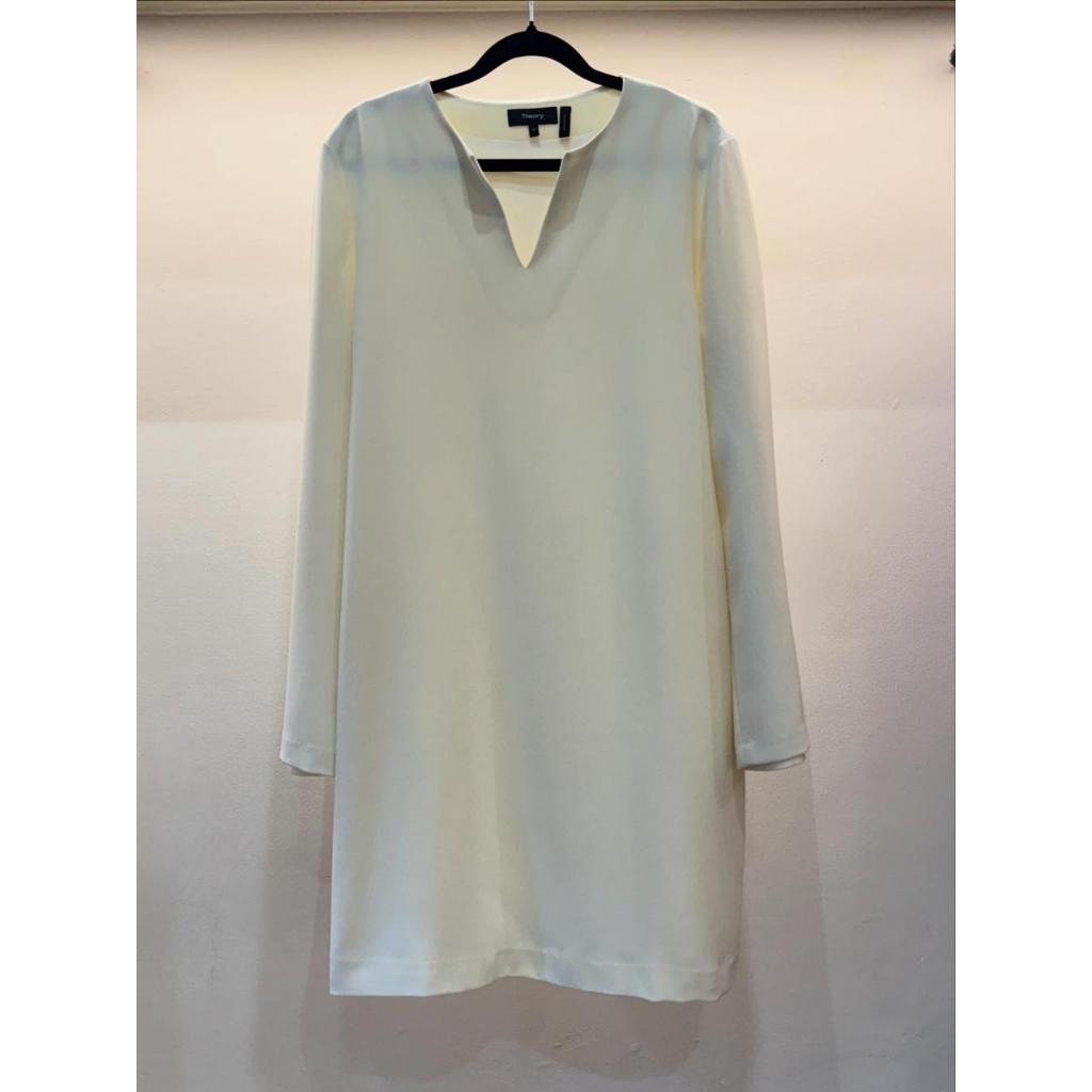 Dress Brand Theory