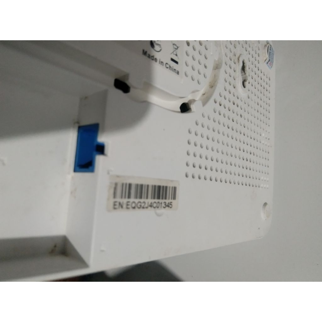 ZTE V3 F609 Port Biru Bekas Normal Aman