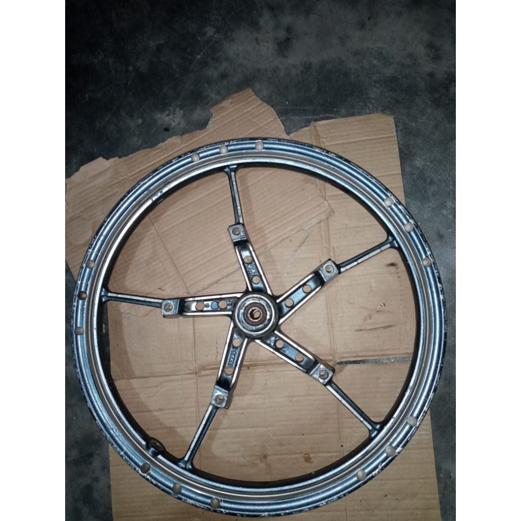 velg satria fu depan pelah satria Fu depan velg satria Fu depan original copotan second