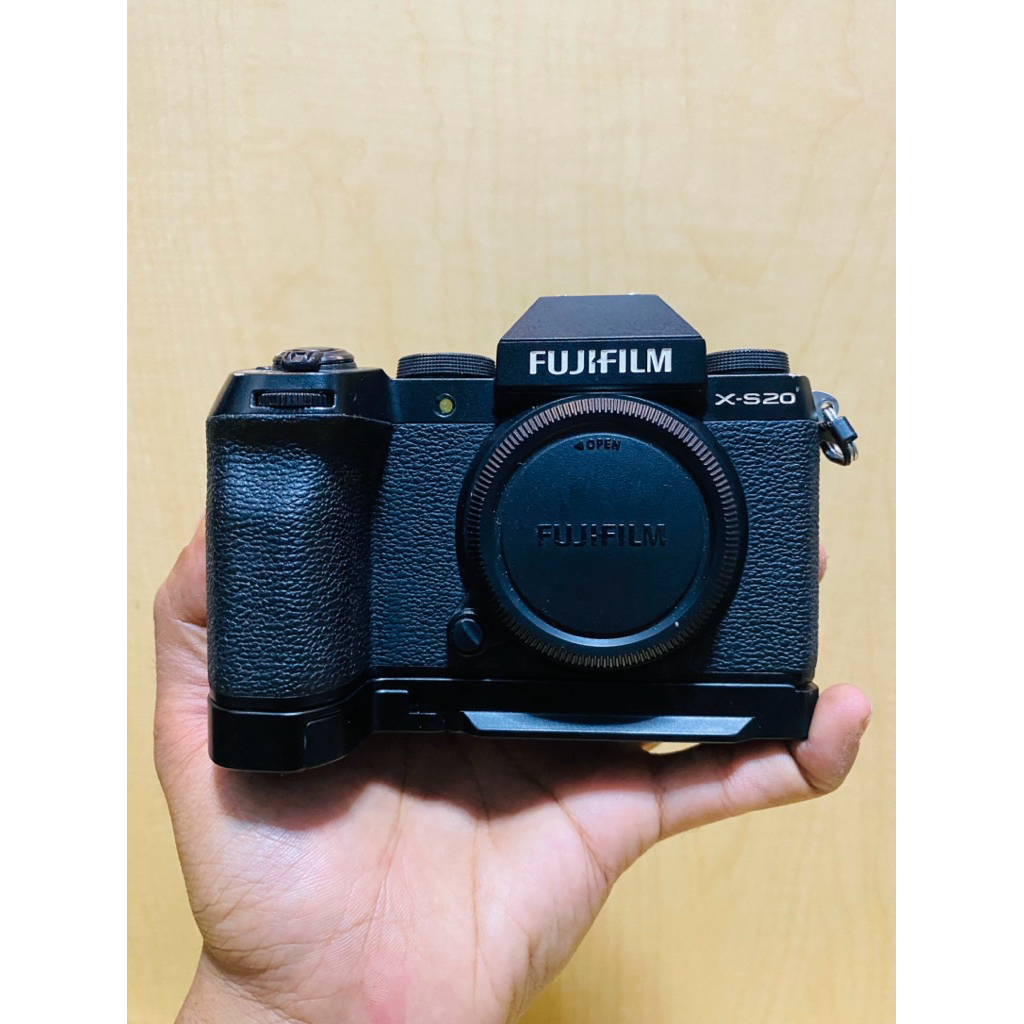 Fujifilm Xs20