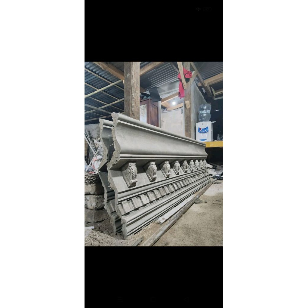 Lisplang Beton Profil Rumah Minimalis Panjang 2 Meter Lebar 40Cm Finishing Rapi