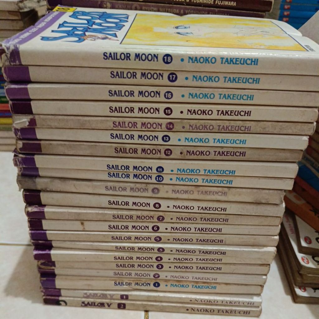 Komik Sailor Moon Full set tamat + sailor V full set tamat original elex