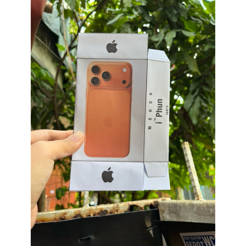 kardus Lebaran bentuk hp /kardus lebaran bentuk iPhone/kardus Lebaran viral/kardus Lebaran terbaru