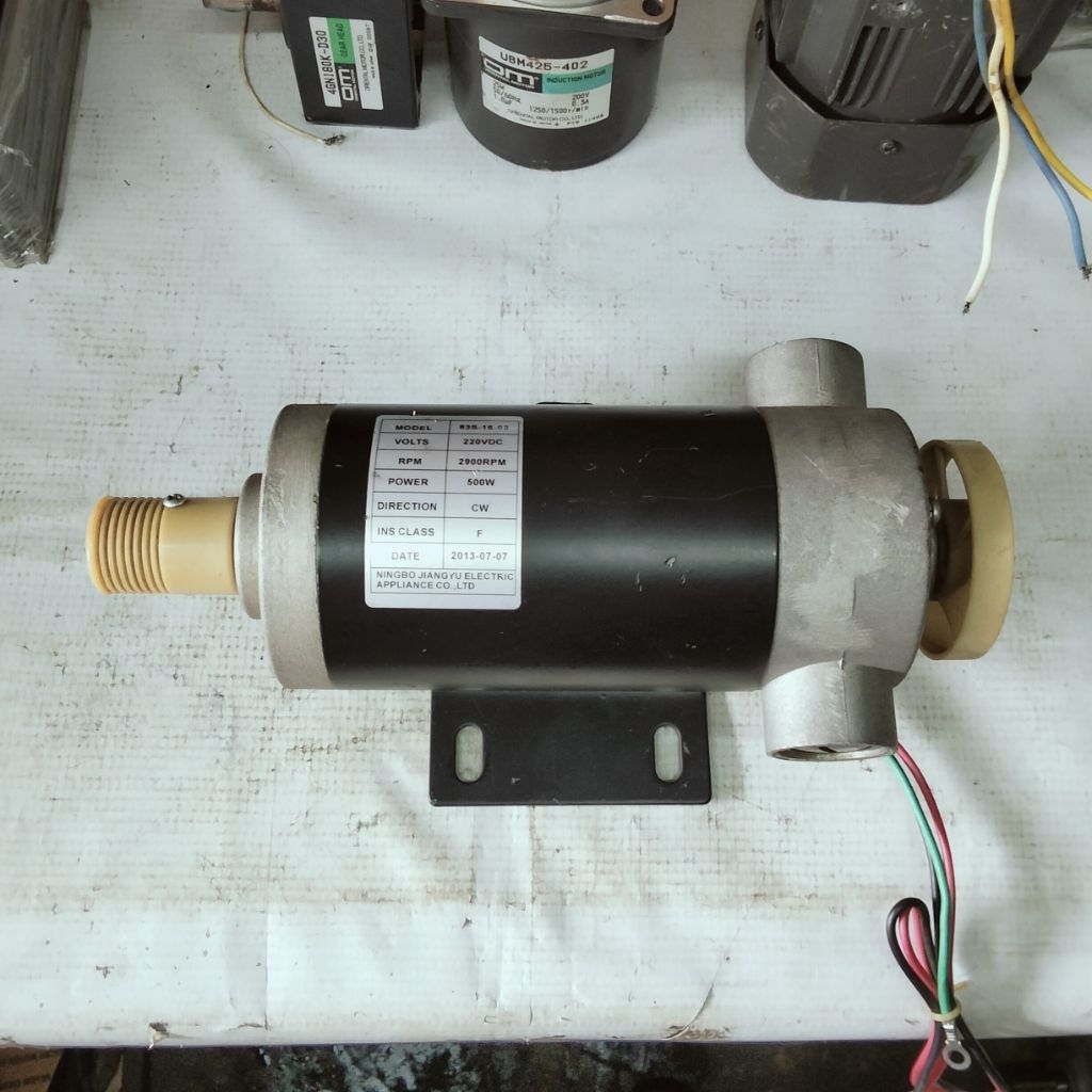 Dinamo DC magnet permanen 500W 220VDC