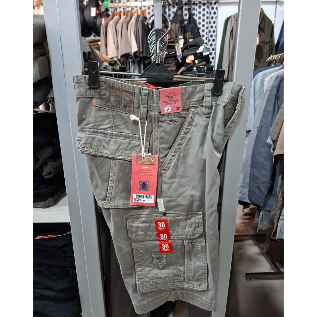 CARDINAL CASUAL Celana Cargo Pendek Slim Fit Cotton Pria Multiwarna 28-38