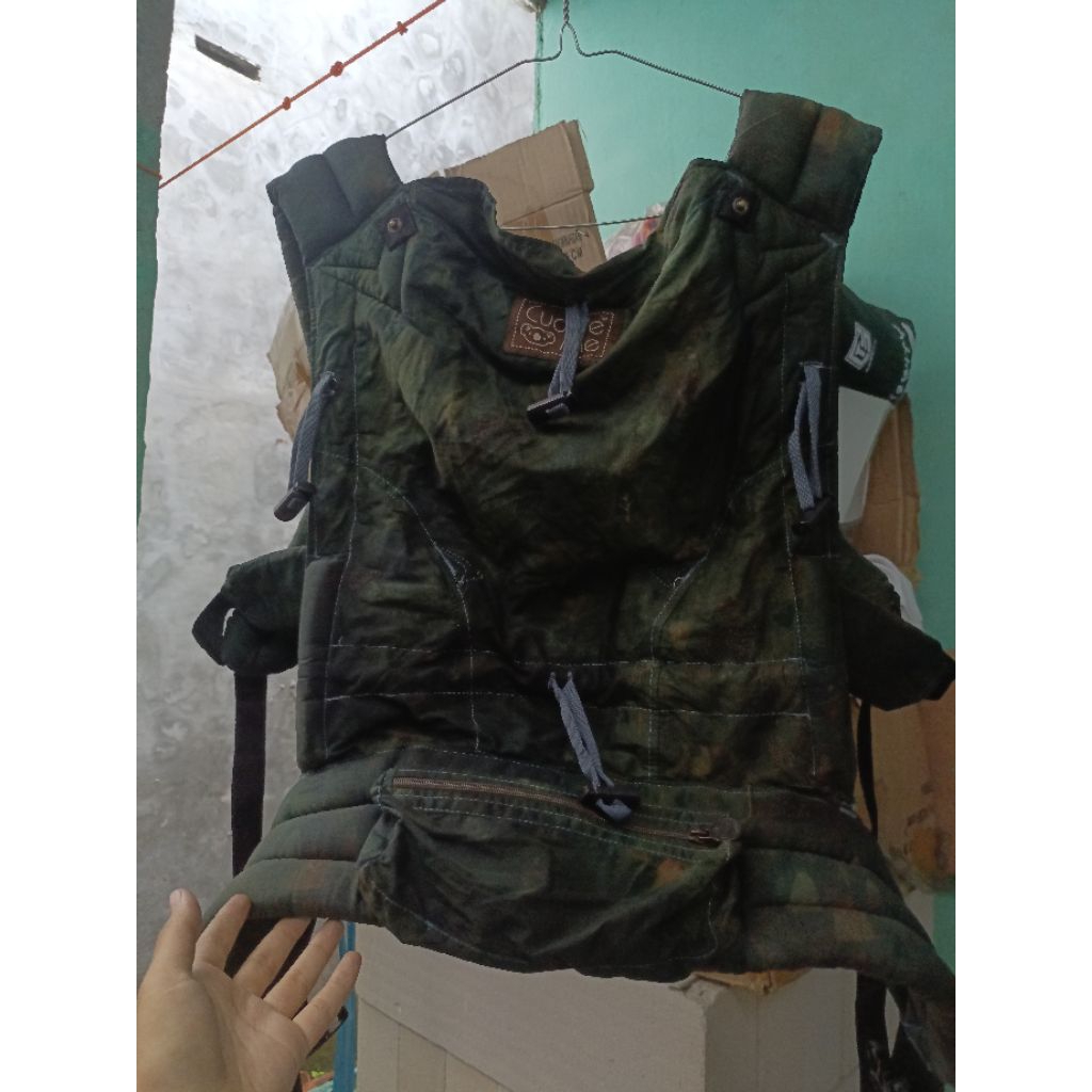 preloved cuddle me levana