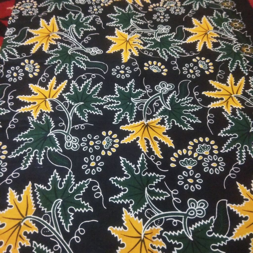 Kain Batik Panjang Motif Daun Pepaya - Cocok Untuk Melahirkan Souvenir Bakal Baju
