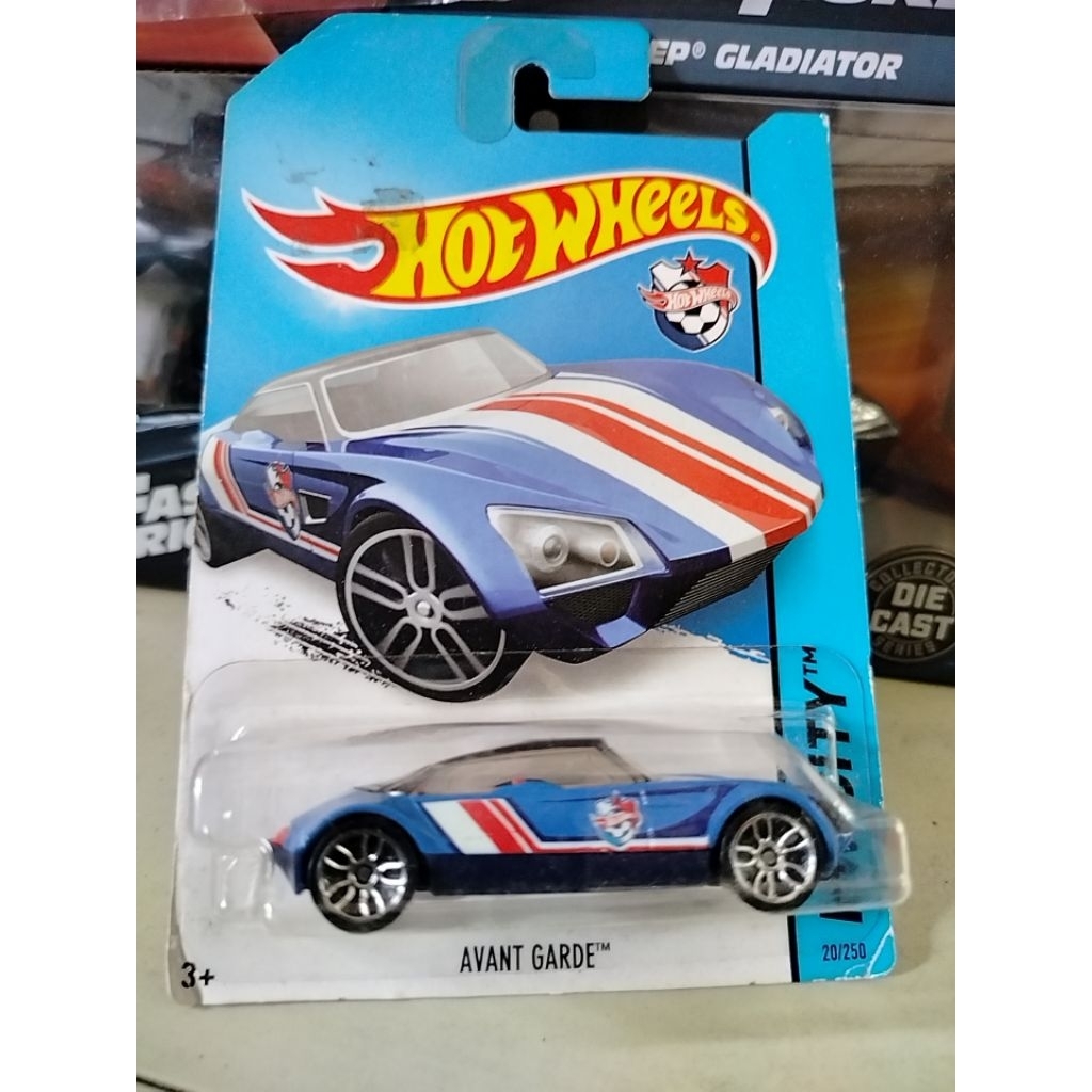 Hotwheel Avant Garde