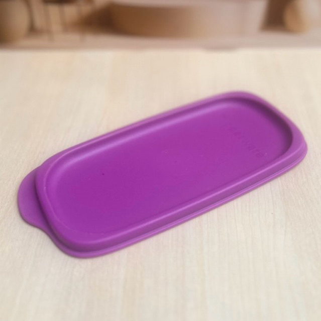 TUTUP OVAL TUPPERWARE LAMA