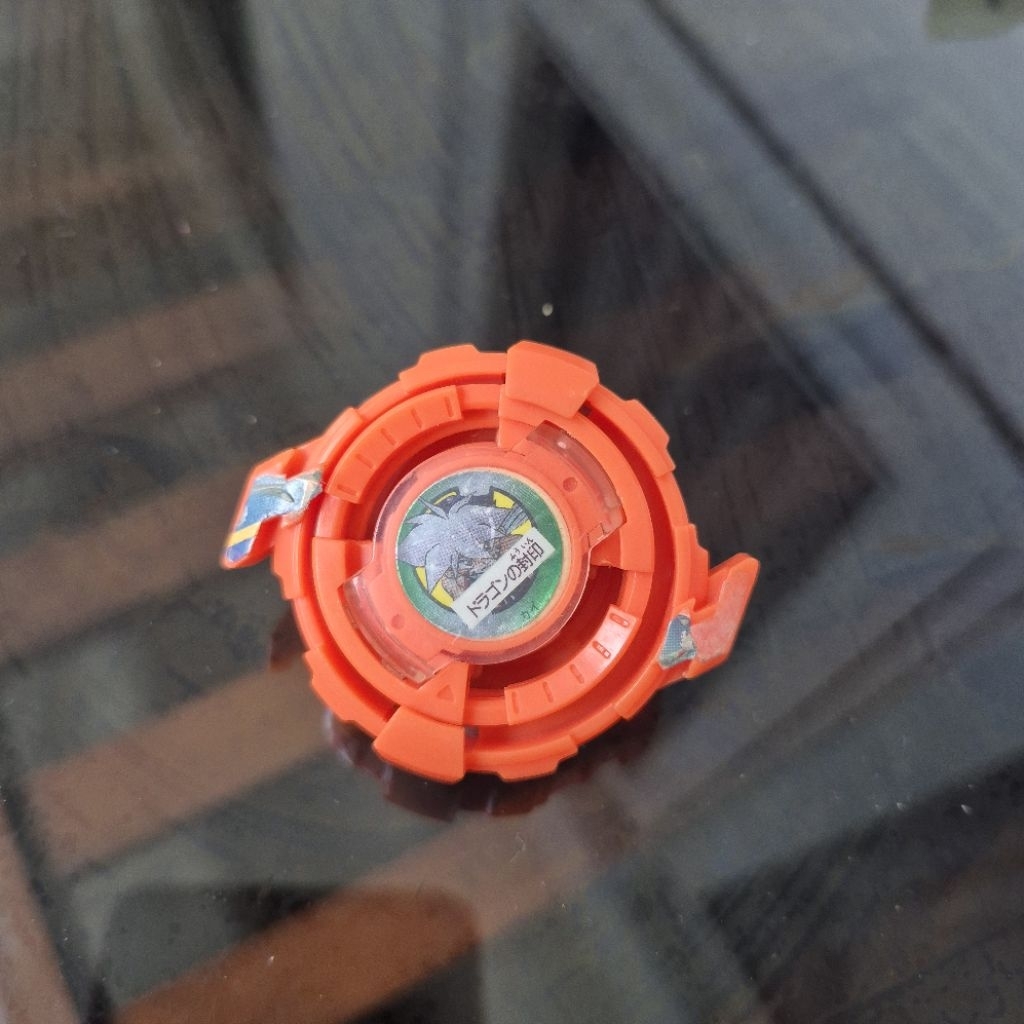 Beyblade Bakuten Shoot Sparkling Attacker