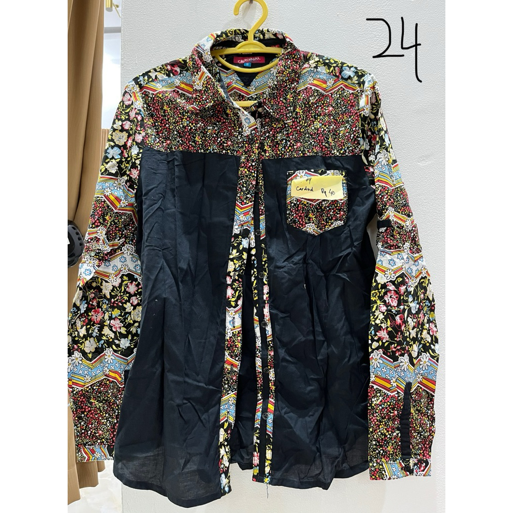 Preloved kemeja cardinal hitam