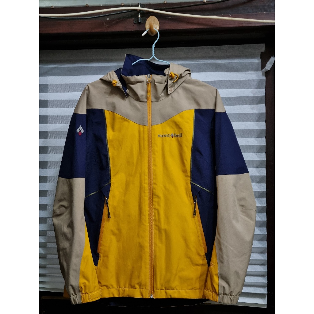 Jaket Montbell Goretex Ukuran M