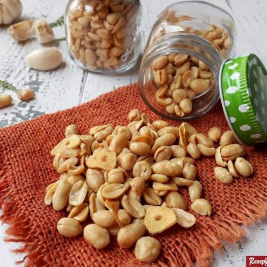Kacang Tanah Goreng 1kg - Rasa Asin Gurih,  Kacang Bawang Goreng