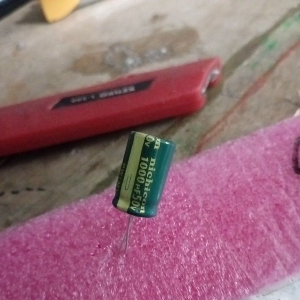 kapasitor 1000uf 50v elco 1000uf 50v elko 1000uf 50v