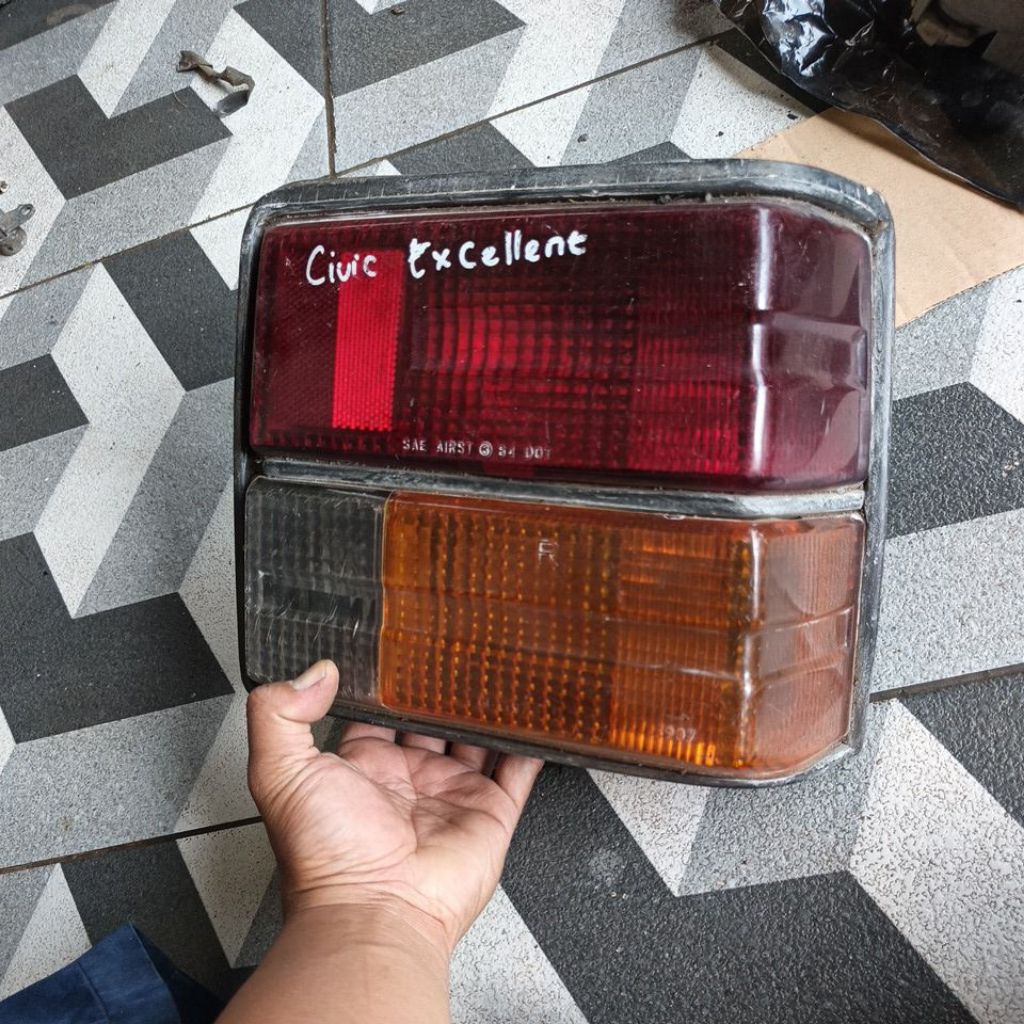 stoplamp kanan honda civic excellent