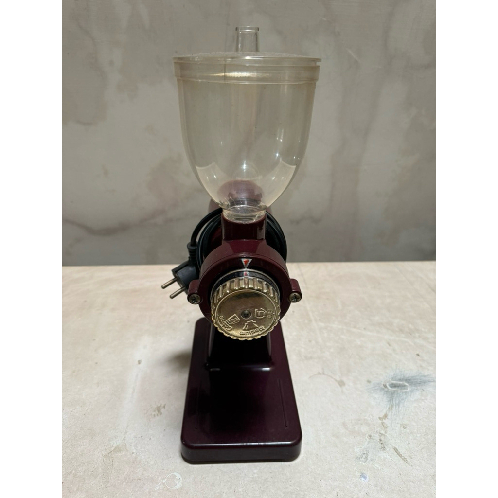 Grinder kopi elektrik Matrix