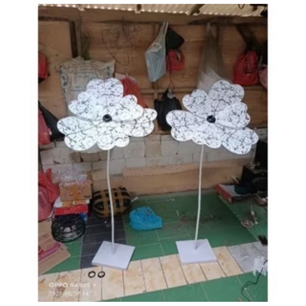 TERLARIS LAMPU STANDING LOVE PIPA ELASTIS