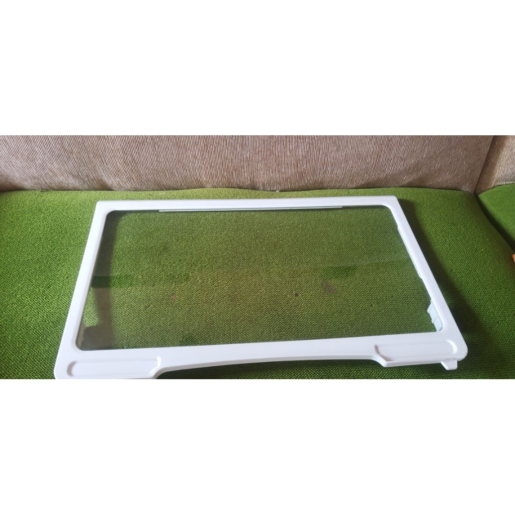 rak kulkas sharp jumbo 2 pintu rak tatakan tengah kulkas sharp jumbo 2 pintu