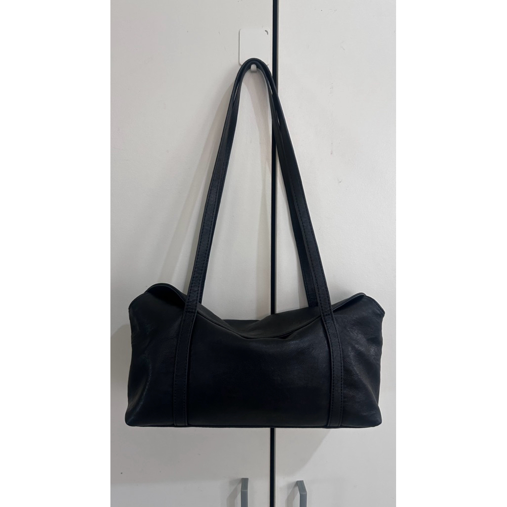 Preloved Tas Bucks and Leather black