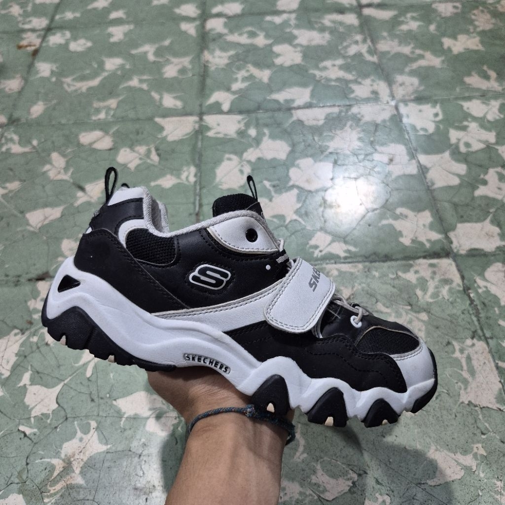 Skechers D,Lites 2 Velcro Wanita(36-37)