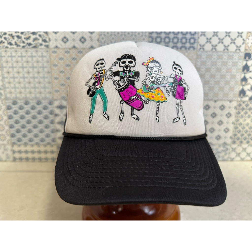 Topi Second Brand Branded Skeleton Playing Guitar Music By DECKY Original Full Tag
