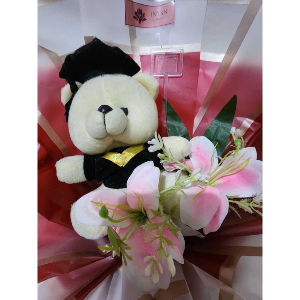 Bunga Wisuda Ada Bonema Wisuda- Preloved