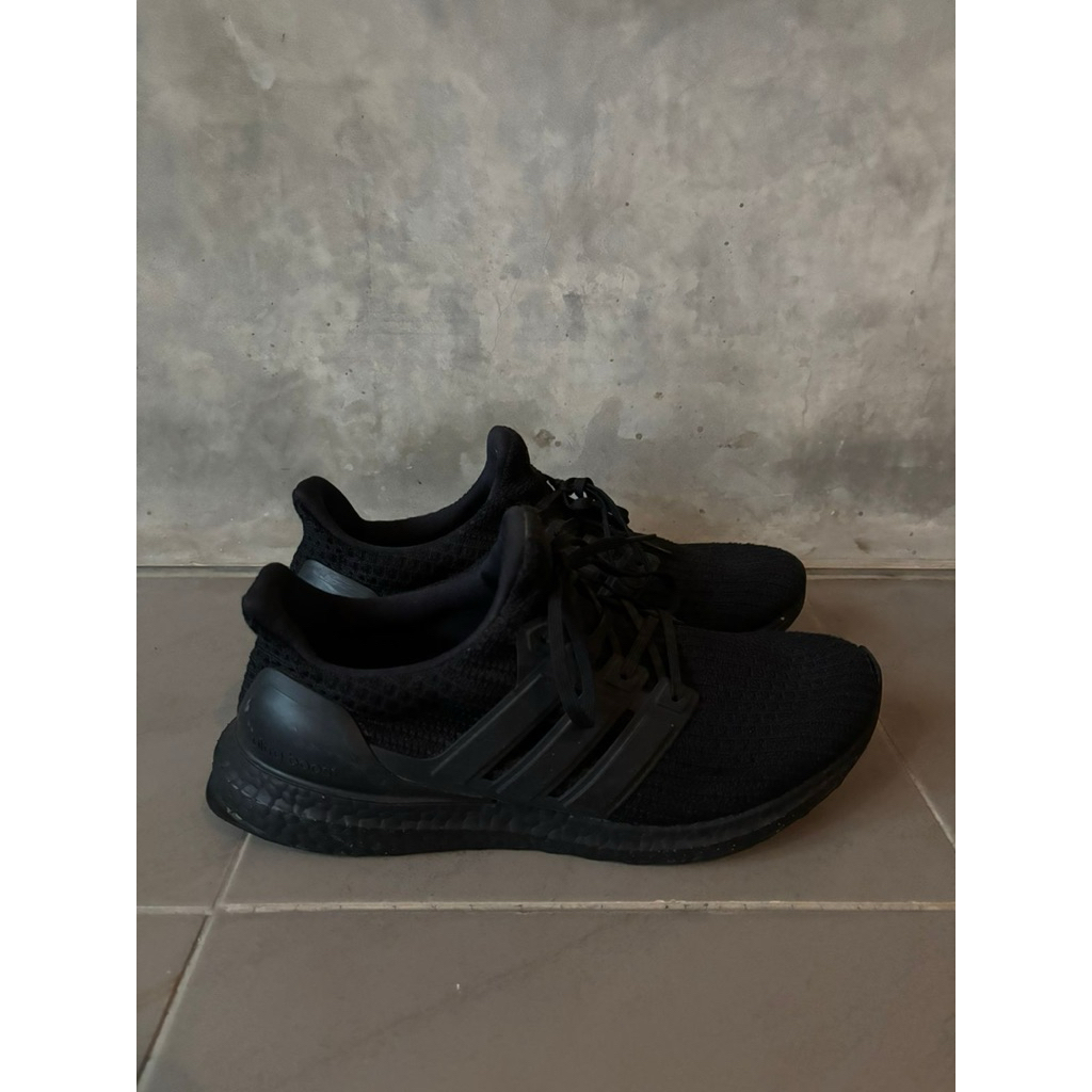 Adidas Ultraboost Triple Black