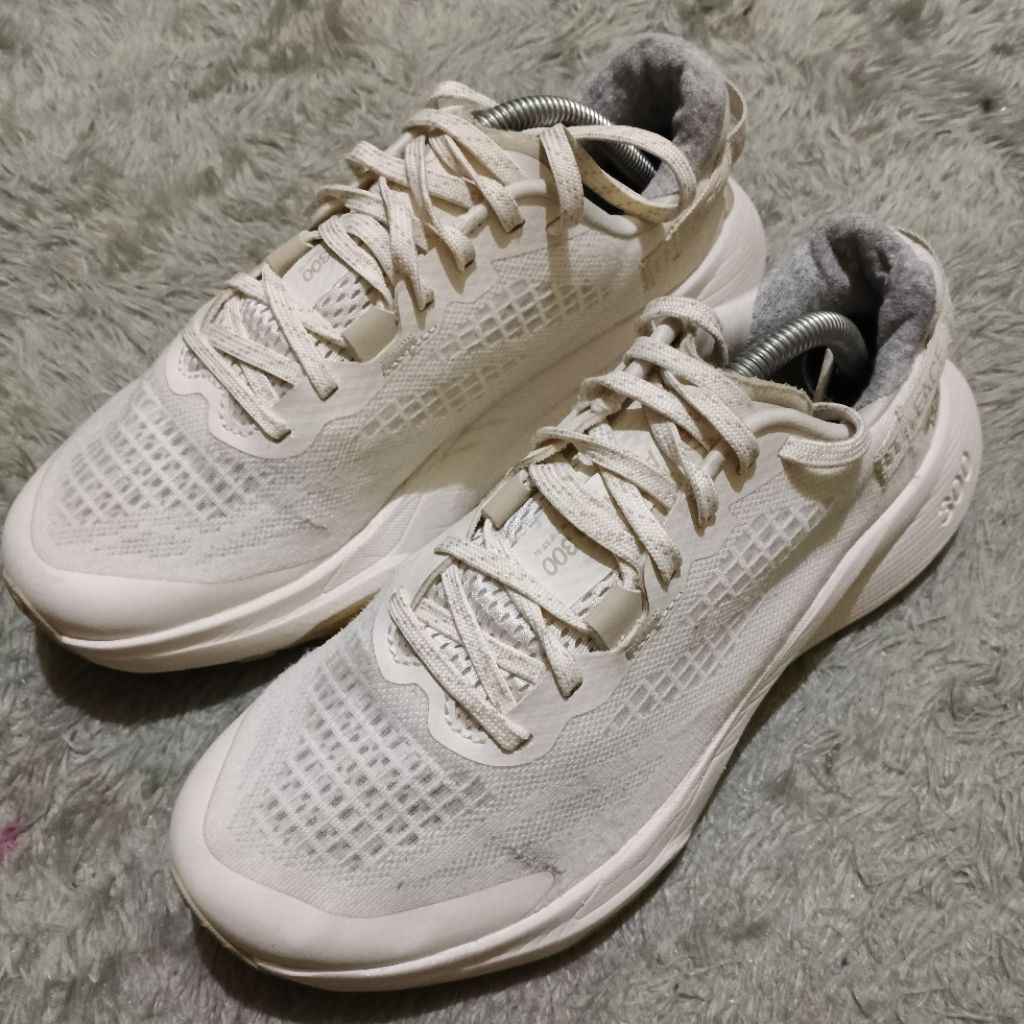 sepatu Trail Run second tnf size 39 insole 25 cm/250 limited