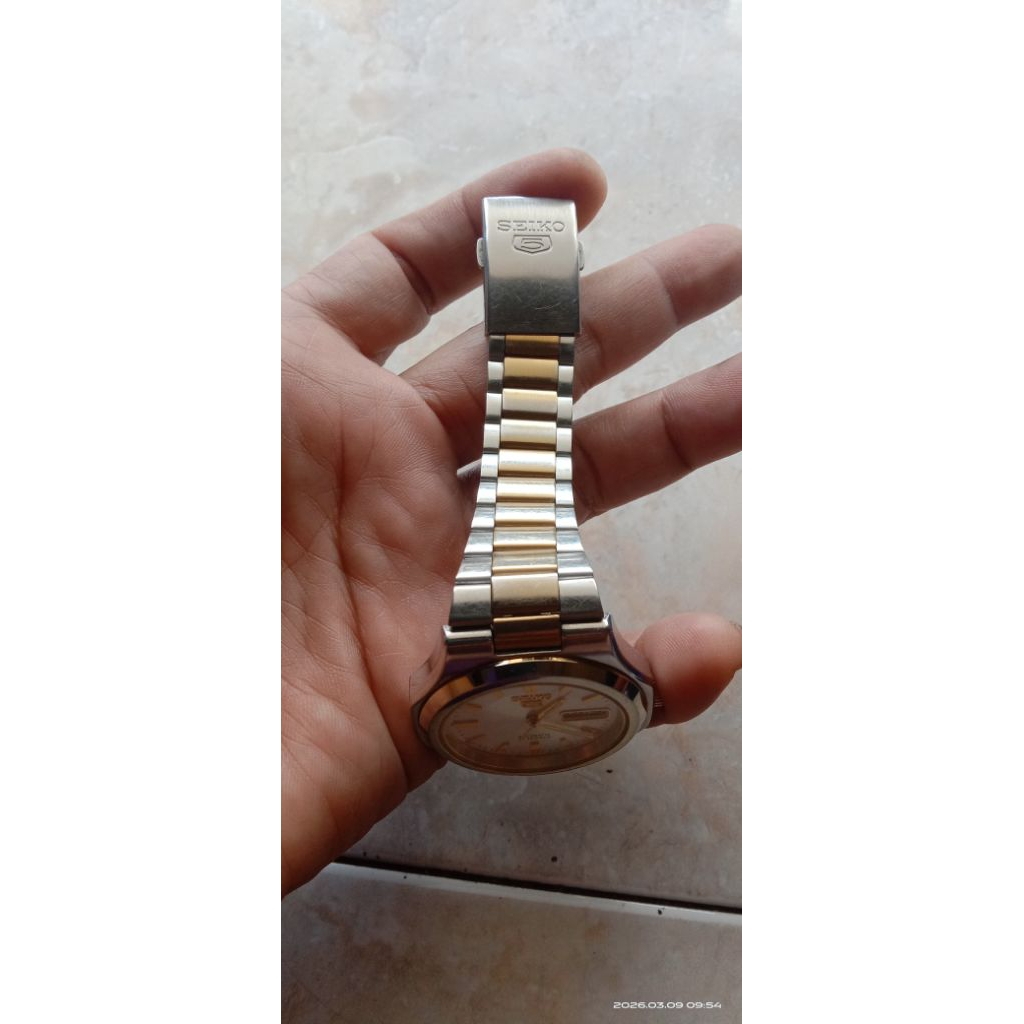 Seiko 5 Nautilus automatic