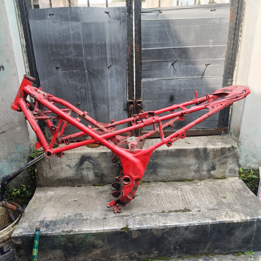 rangka honda cb150r led v3 original