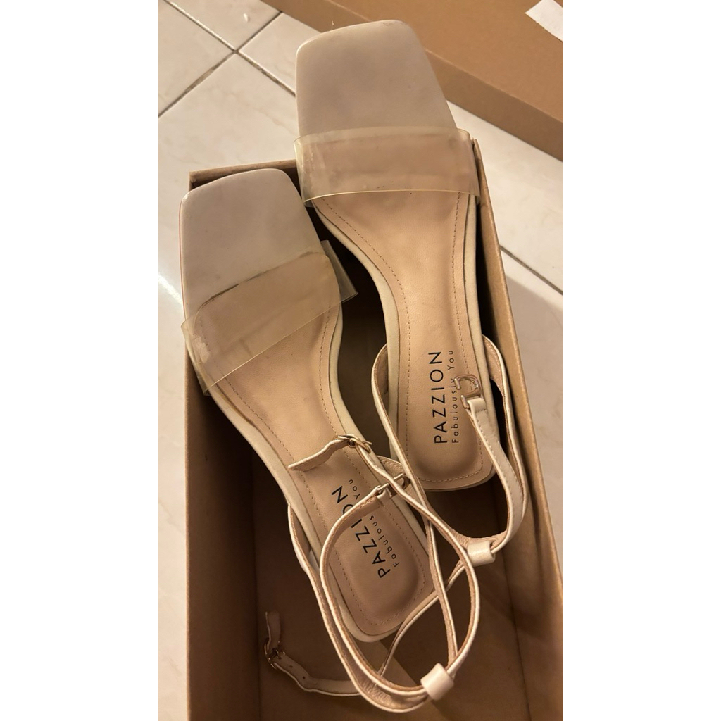 PAZZION HEELS PRELOVED