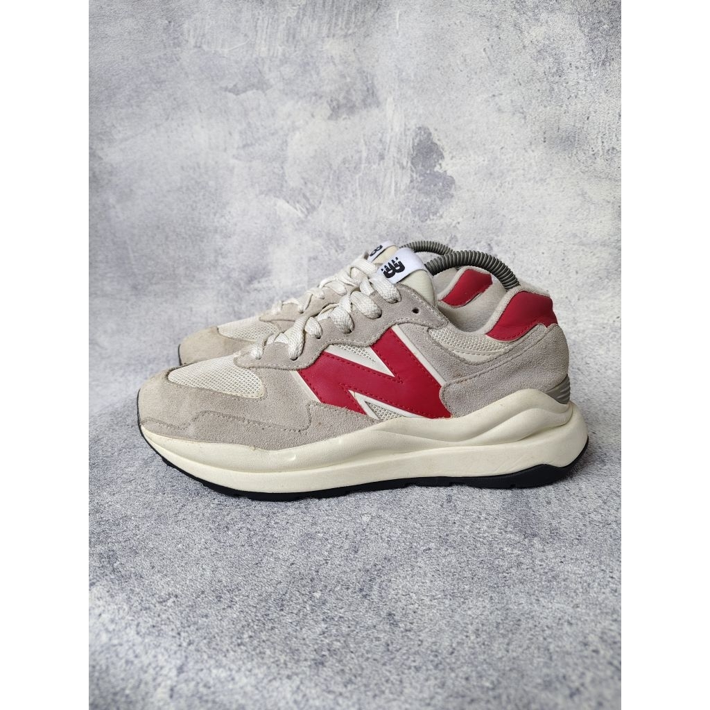 SEPATU NEW BALANCE 5740 'GREY RED' / M5740CC SECOND ORIGINAL LIKE NEW