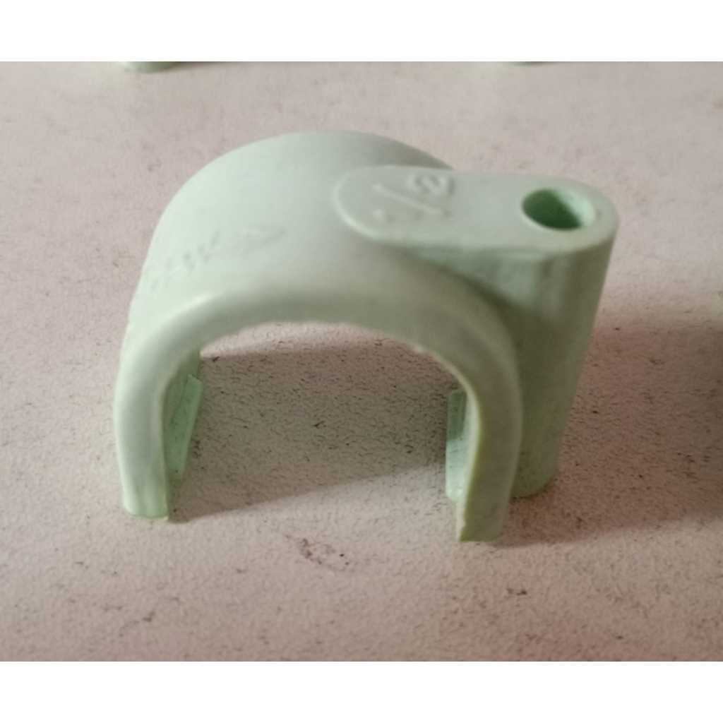 Klem Pipa Pralon PVC - 1/2 Inch