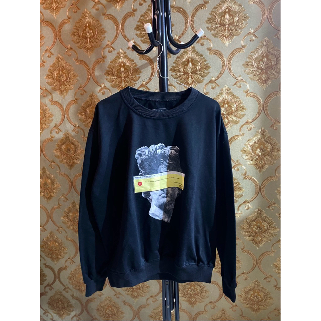 Preloved Eighty Nine Crewneck Sweater Lengan Panjang Unisex